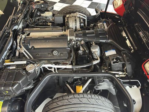 Used 1993 Chevrolet Corvette Coupe RWD image 26
