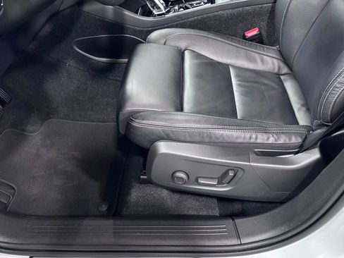Certified 2023 Volvo XC40 B5 Plus w/ Climate Package AWD/4WD image 14