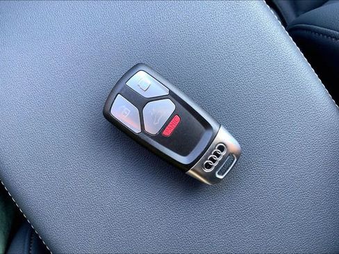 Used 2023 Audi Q5 2.0T Premium Plus w/ Premium Plus Package image 14