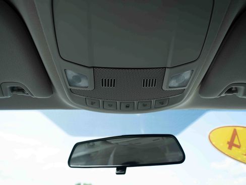 Used 2014 Ford Fusion SE FWD image 18