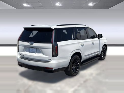 Used 2021 Cadillac Escalade Sport w/ Driver Assist Tech Package AWD/4WD image 8