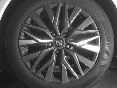 Used 2025 Nissan Altima 2.5 SV image 14