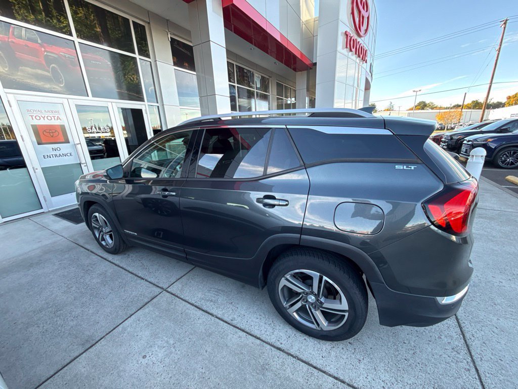 Used 2018 GMC Terrain SLT w/ Preferred Package FWD image 8