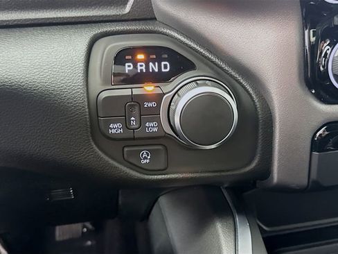 New 2026 RAM 1500 Express AWD/4WD image 16