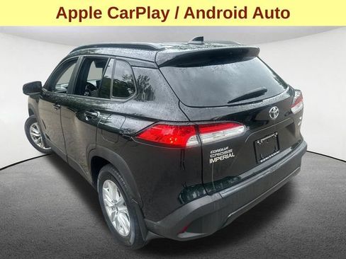 Used 2025 Toyota Corolla Cross LE w/ Moonroof Package AWD/4WD image 7