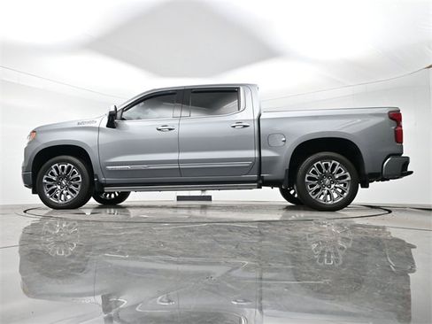 Used 2024 Chevrolet Silverado 1500 High Country image 29