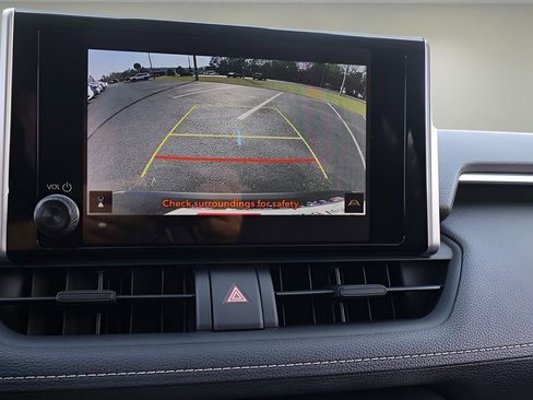 Certified 2025 Toyota RAV4 XLE w/ Convenience Package image 21