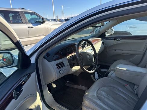Used 2007 Buick Lucerne CXL w/ Luxury Package image 11