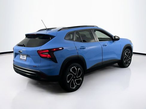 Used 2024 Chevrolet Trax RS w/ Driver Confidence Package image 5