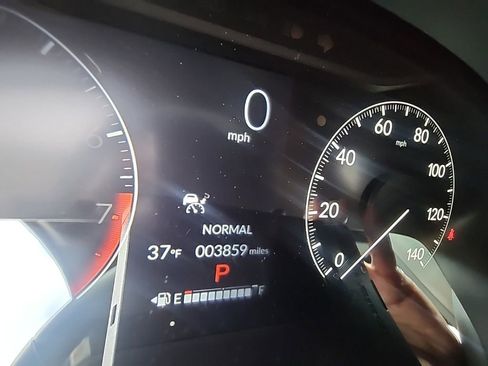 Certified 2025 Honda HR-V Sport image 15