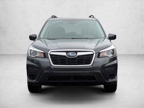 Used 2019 Subaru Forester Premium w/ All-Weather Package image 2