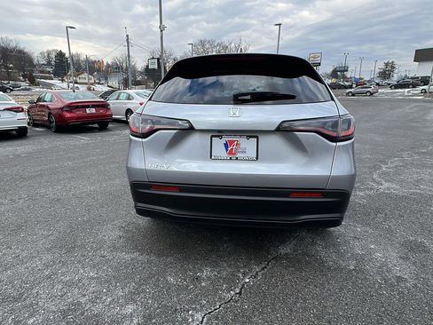 New 2026 Honda HR-V LX image 5