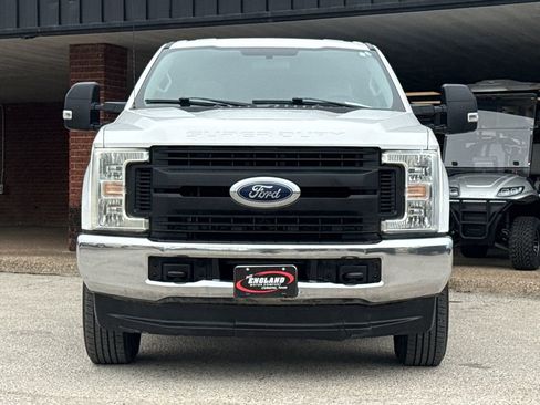Used 2019 Ford F250 XL w/ Power Equipment Group AWD/4WD image 2