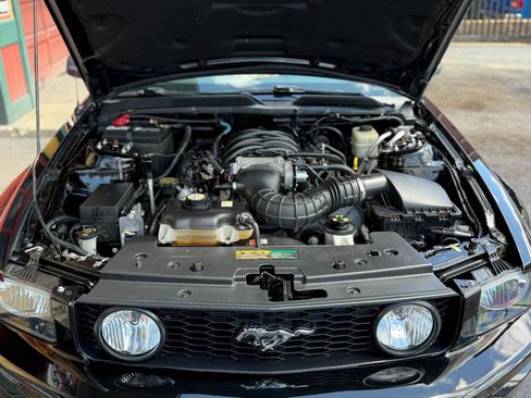 Used 2007 Ford Mustang GT RWD image 35