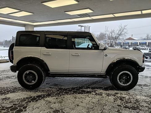 Used 2023 Ford Bronco Outer Banks w/ Sasquatch Package image 4