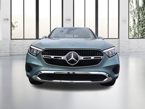 Used 2026 Mercedes-Benz GLC 300 4MATIC image 8