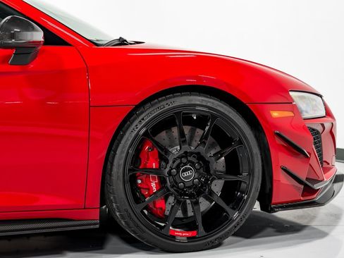 Used 2023 Audi R8 V10 GT RWD image 43