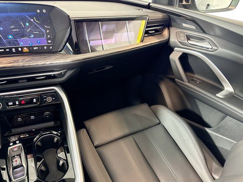 New 2025 Audi Q5 Prestige image 20