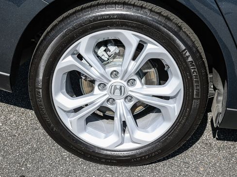 Used 2025 Honda Accord LX image 11