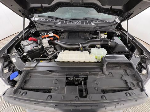Certified 2023 Ford F150 Lariat w/ Equipment Group 502A High AWD/4WD image 33