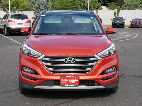 Used 2017 Hyundai Tucson Limited w/ Limited Ultimate Package 03 AWD/4WD image 2