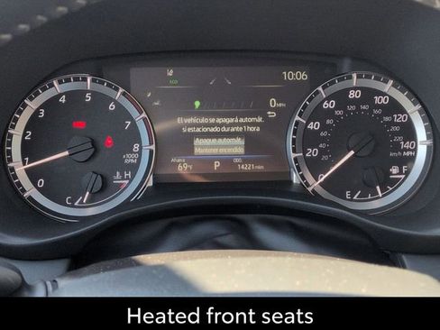 Certified 2025 Toyota Highlander XLE AWD/4WD image 17