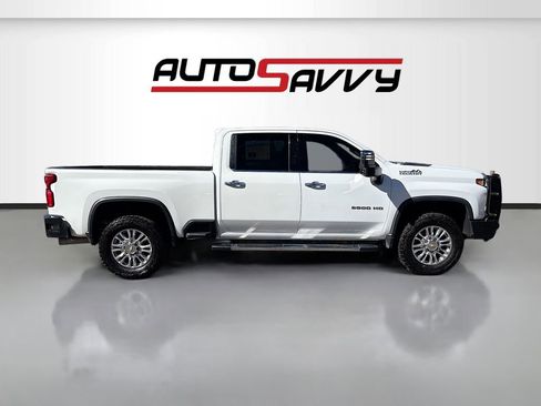 Used 2022 Chevrolet Silverado 2500 High Country image 8