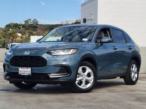 Used 2025 Honda HR-V LX image 1
