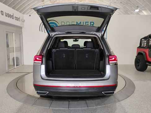 Used 2021 Volkswagen Atlas SE FWD image 7