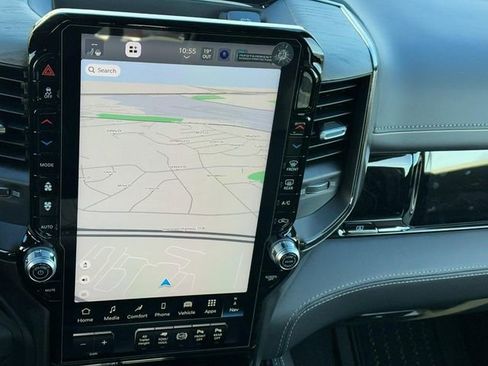 New 2025 RAM 2500 Limited image 16