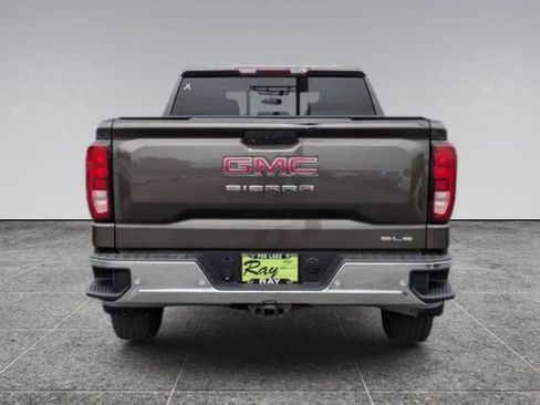 Used 2019 GMC Sierra 1500 SLE w/ Preferred Package AWD/4WD image 7