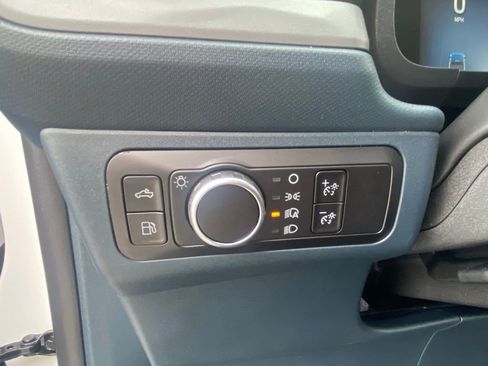 New 2026 Ford Maverick XL FWD image 12