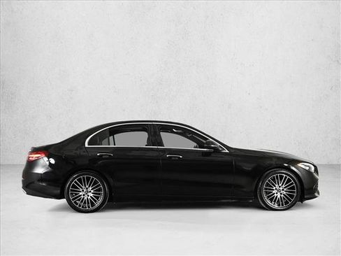 Used 2022 Mercedes-Benz C 300 4MATIC Sedan image 4