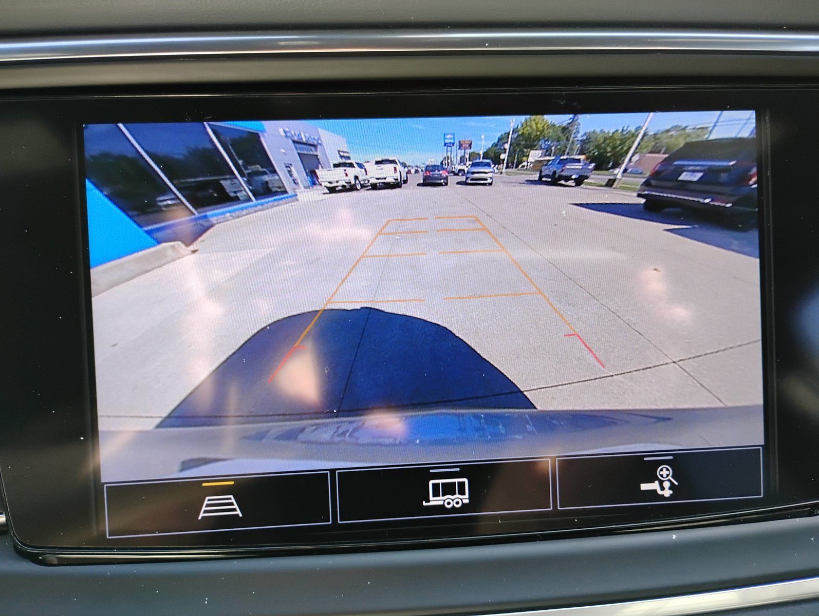 Used 2024 Buick Enclave Essence w/ Trailering Package, 5000 lbs. AWD/4WD image 16