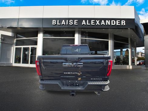 New 2026 GMC Sierra 2500 Denali Ultimate image 4