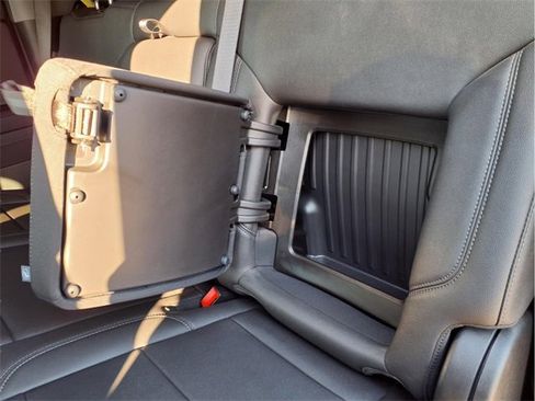 Used 2023 Chevrolet Silverado 1500 LT Trail Boss w/ LT Trail Boss Premium Package image 21