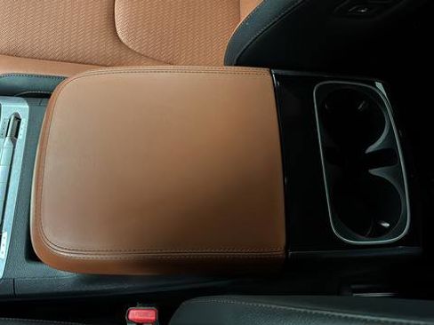 Used 2024 Kia Carnival SX Prestige FWD image 20