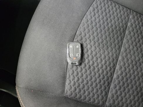 Used 2018 GMC Terrain SLE w/ Driver Convenience Package AWD/4WD image 32