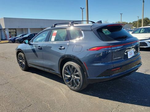 New 2026 Toyota Crown Signia Limited image 4