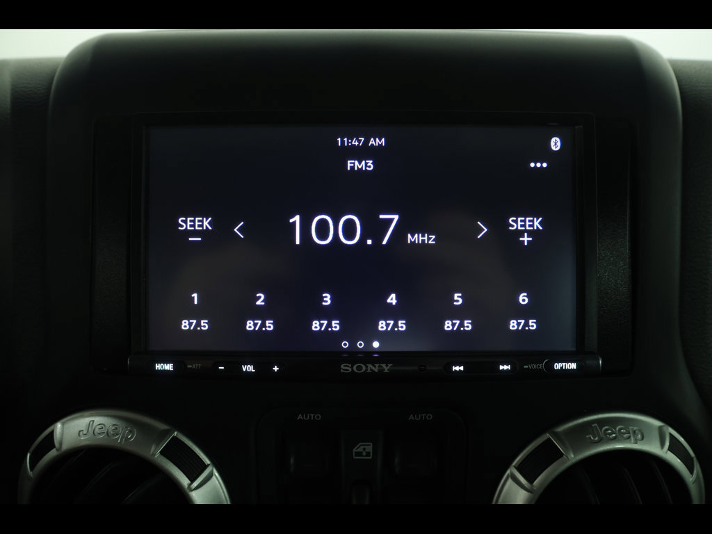 Used 2014 Jeep Wrangler Unlimited Sport AWD/4WD image 20
