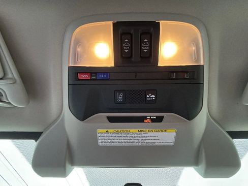 Used 2021 Subaru Crosstrek 2.5i Limited w/ Moonroof Package 2 image 31