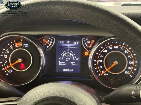Used 2022 Jeep Wrangler Unlimited Sport AWD/4WD image 30