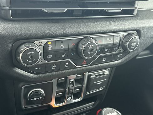 New 2026 Jeep Wrangler Sport S AWD/4WD image 23