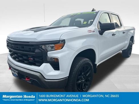 Used 2023 Chevrolet Silverado 1500 Custom Trail Boss image 3