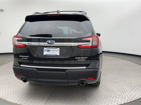 Used 2023 Subaru Ascent Touring image 3
