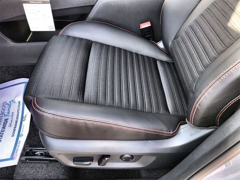 New 2026 Nissan Rogue SV image 12