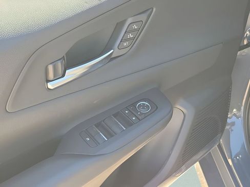 New 2026 Toyota Prius Plug-In Hybrid FWD image 46