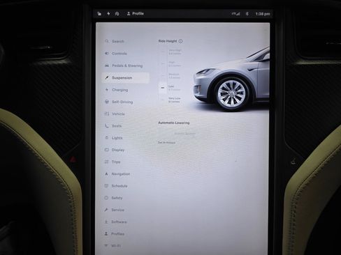 Used 2018 Tesla Model X 75D AWD/4WD image 41