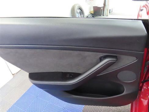 Used 2023 Tesla Model 3 Standard Range RWD image 25