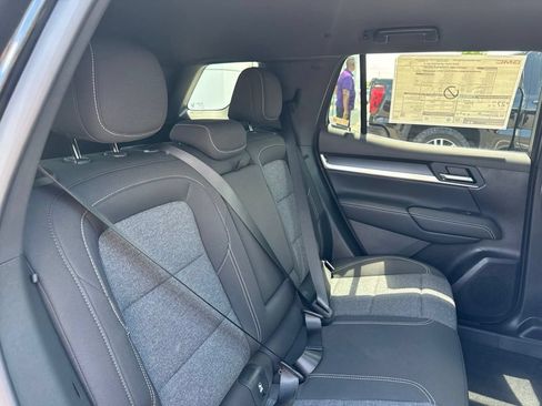 New 2026 GMC Terrain Elevation FWD image 25